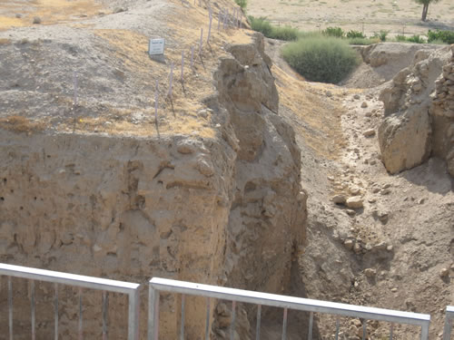 Jericho - Walls from 2200 BC